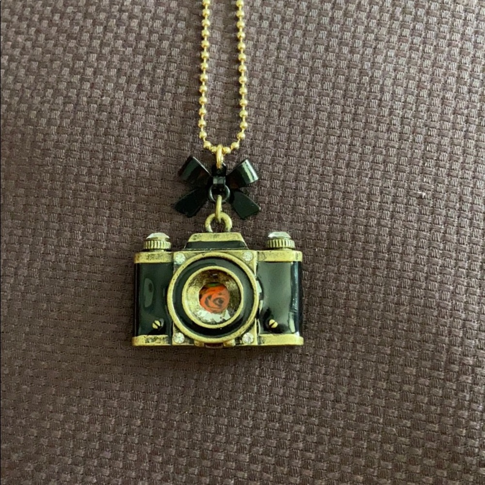 COPY - Betsey Johnson camera necklace